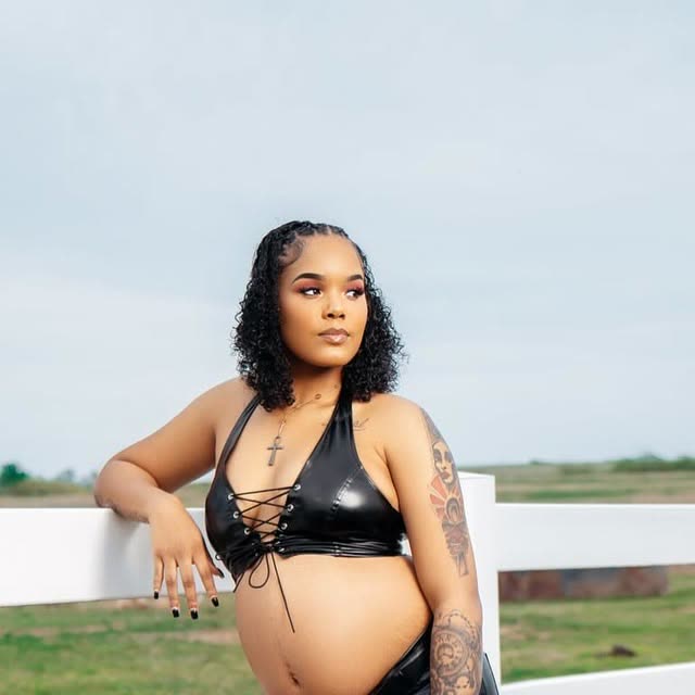 Western themed maternity portrait